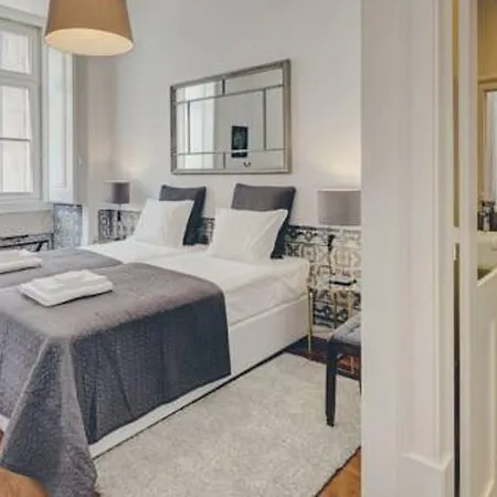 Madalena Center 아파트 리스본