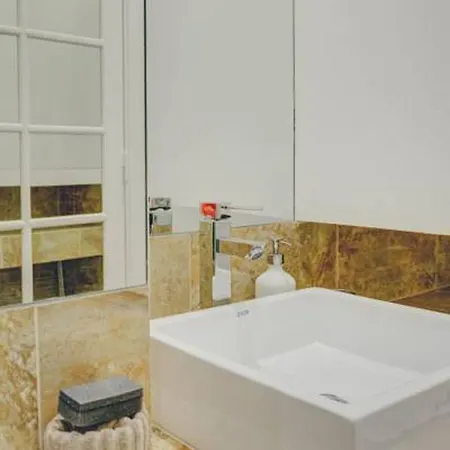 Madalena Center Апартаменти Лісабон